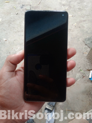 Samsung S10